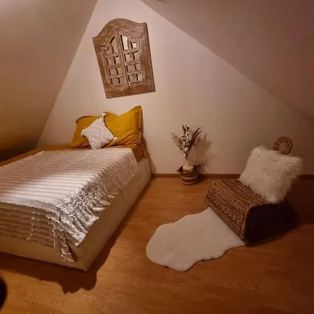 Duplex Cosy, Calme Proche De Paris Lejlighed *