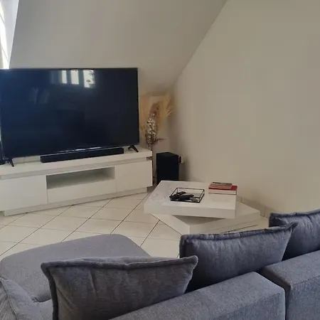 Duplex Cosy, Calme Proche De Paris